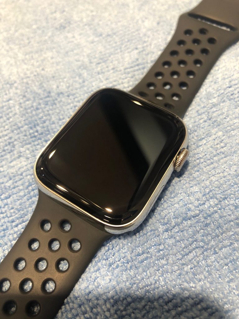 Apple Watch - ゆうさん専用 アップルウォッチ4 GPS ナイキ 40mmの+