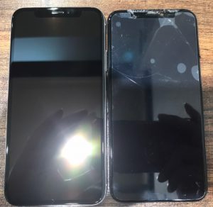 iphoneXSの画面割れ修理